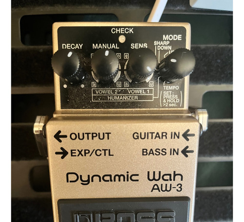 Pedal Efecto Para Guitarra Eléctrica Boss Aw-3 Dynamic Wah