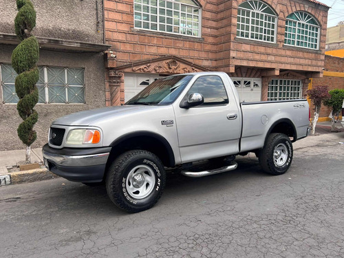 Ford F-150 4.6 Lobo 4x4