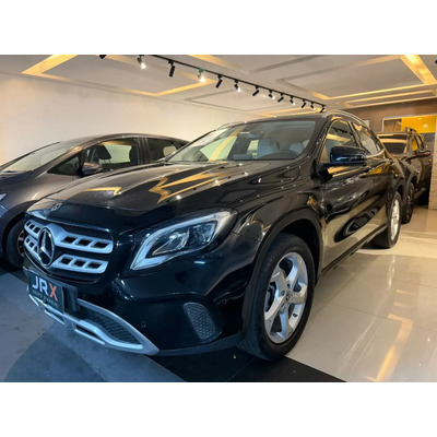 Mercedes-benz Gla 200 1.6 Cgi Flex Advance 7g-dct