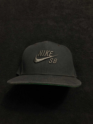 Boné Nike Sb Preto Snapback