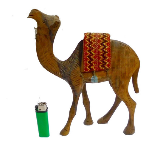 Antigua Figura De Camello Tallada, Madera, 27 Cms De Alto