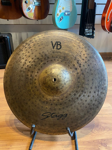 Prato De Bateria Vb Stagg 18´´ Medium Crash -usado