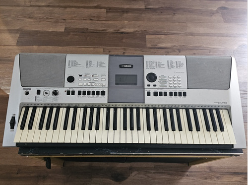 Teclado Piano Yamaha Psr E413 61 Teclas