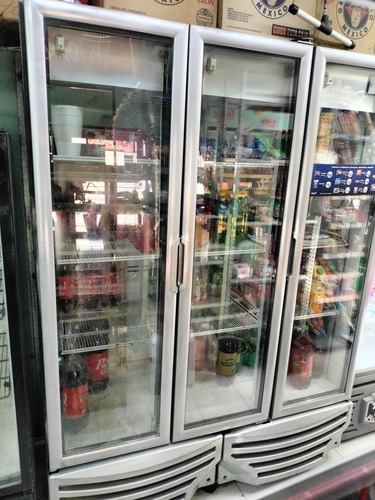 Refrigerador Comercial Imbera Tres Puertas 