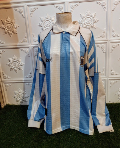 Camiseta Mangas Largas Selección Argentina 1995. Talle 3
