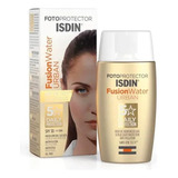 Isdin Fotoprotector Spf30 Fusion Water - mL a $2220