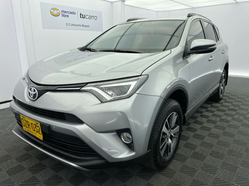   Toyota   Rav4   Street  2.0  4x2 2017