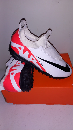 Nike Infantil  Fútbol Jr Zoom Vapor Academy Talla 21.5