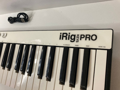 Teclado Musical Irig Keys Pro 37 Teclas.
