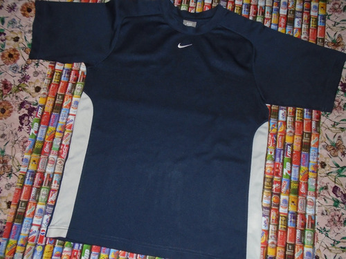 Remera Nike  Talle S  Belgrano 