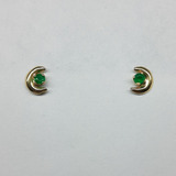 Hermosos Topos Media Luna Con Esmeralda En Oro 18k