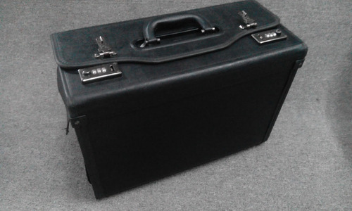 Briefcase Maletín Rígido Piloto Pierre Cardin U$s250