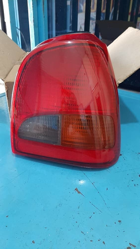 Stop Trasero Derecho E Izquierdo Volkswagen Gol 96 Al 99 Foto 3