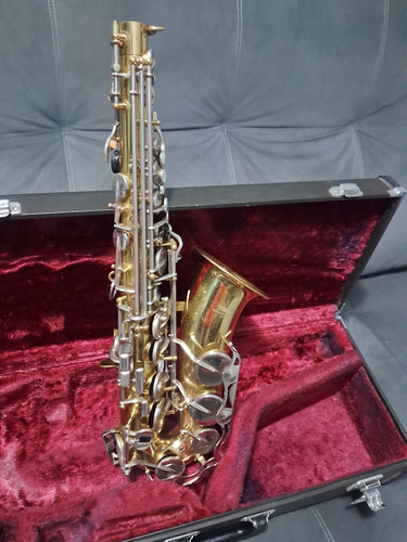 Saxofone Alto Yamaha Yas 25