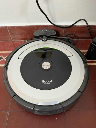 Aspiradora Robot Irobot Roomba 690 Negra Excelente Estado