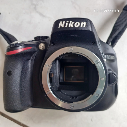 Nikon D 5100 -  Corpo
