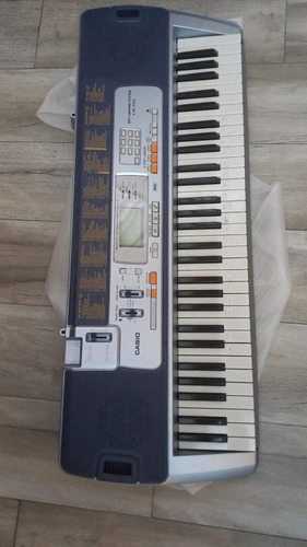 Organo Casio Key Lighting L K 110 Y  Micrófono Incluido