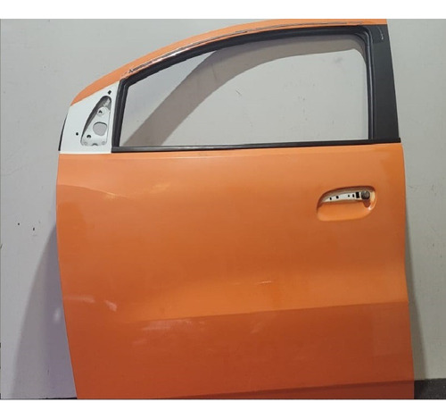 Porta Dianteira Esquerda Chevrolet Spin 2013 2014 2015 2016