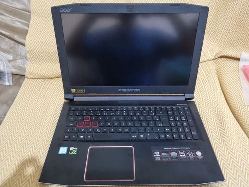 Notebook Gamer Acer Predator Helios 300 G3-572-75l9 Defeito