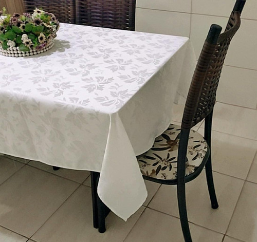 Toalha De Mesa Retangular 6 Cadeiras Tecido Grosso Jacquard 