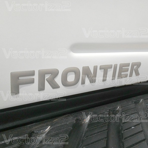 Emblema Frontier Grande Compuerta Nissan  Foto 3