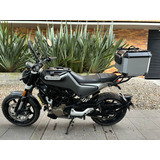 Husqvarna Svartpilen 200