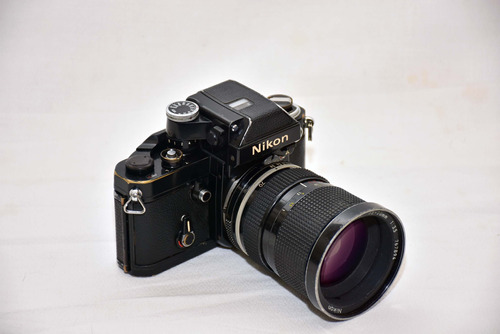 Camara Nikon F2  As Analogica
