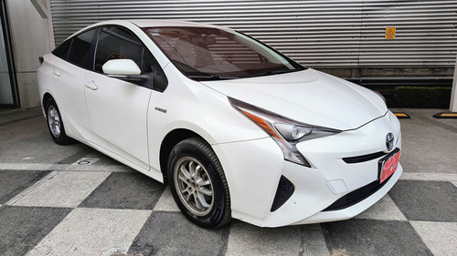 Toyota Prius 2016