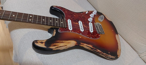 Fender Highway One Relic Corpo Stratocaster
