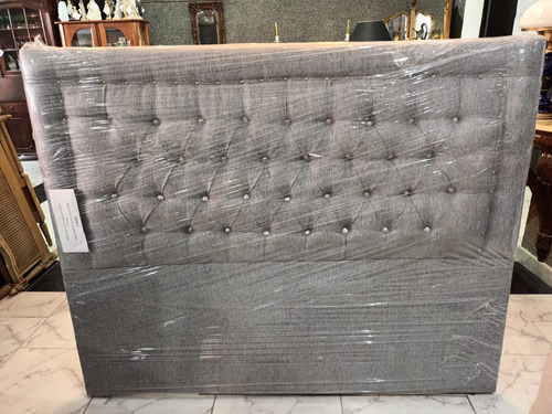 Respaldo Para Sommier En Lino Gris Con Botones Plateados