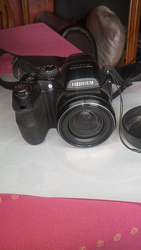 Camara Fujifilm Finepix S2000 Hd