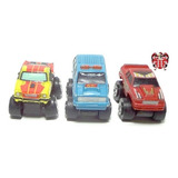 Micro Machines Set Monster Trucks 2 Ford Aerostar  