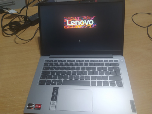 Notebook Lenovo Amd Ryzen 3 