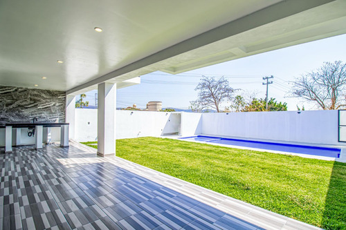 Casa Nueva Cuernavaca Morelos Con Cancha De Tenis Y Padel - Imagen 2