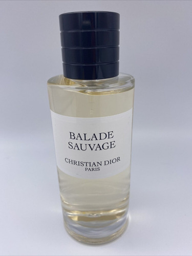 Balade Sauvage Dior Unisex No Caja