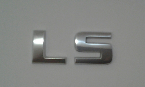 Emblema Ls De Silverado En Metal Pulido  Foto 4