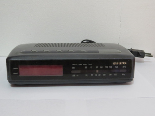 Radio Reloj Aiwa Con Detalles