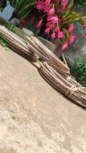 Laço De Couro Cru Para Trabalho No Campo Forte E Resistente 