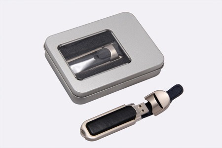 Pendrive Cuero Con Estuche Regalo Empresarial 