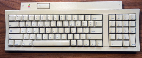 Apple Keyboard Ii Family Number M0487 1990 Adb