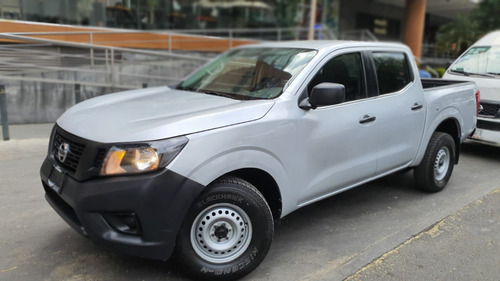 Nissan Np300 Doble Cabina Pickup 2016 Mt Ac