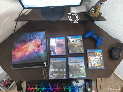 Ps4 Usada De 1tb Con 5 Juegos Y Un Joystick 