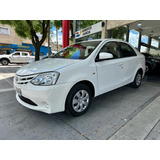 Toyota Etios 1.5 N Xs  Mt 4p 2015 