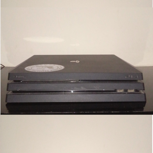 Sony Playstation 4 Pro (01 Tb) - Usado