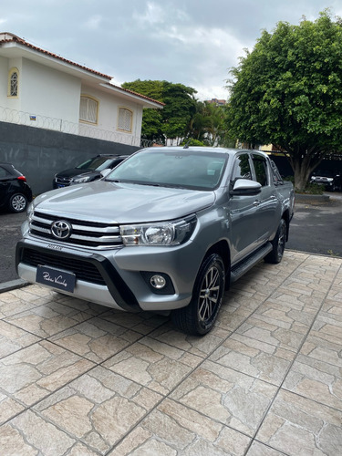 Toyota Hilux Cd 4x4 2.8 Diesel Mec 2019 