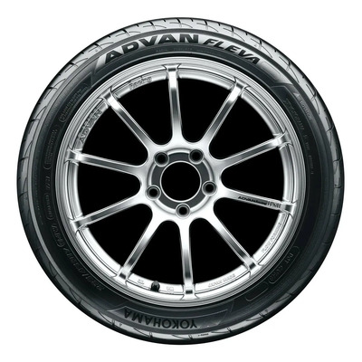 1 Llanta 215\u002F45r17 Yokohama Advan Fleva V701 91w 110170144 | Meses sin interés