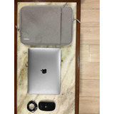Apple Macbook Pro, 13 Pulgadas, 2020, Chip M1. Modelo A2338.