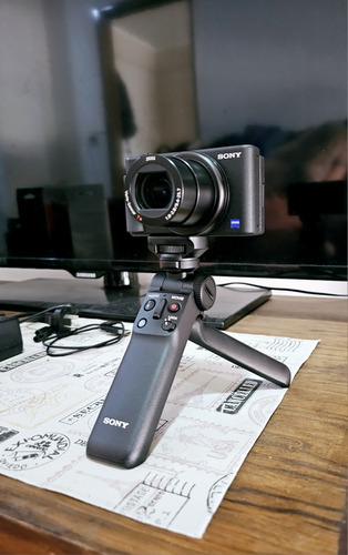 Camara Digital Sony Zv-1 Para Vlogger !!! Impecable !!!