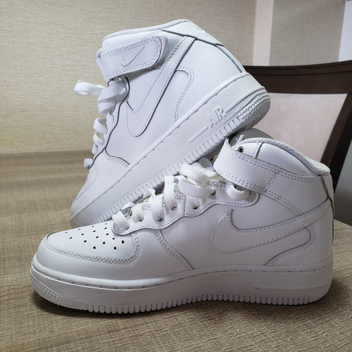 Air Force 1 Mid Original Usado (praticamente Novo)