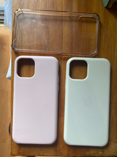 Funda iPhone 11 Pro Silicona Combo Usadas